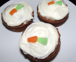 carrot cupcakes with cream cheese frosting